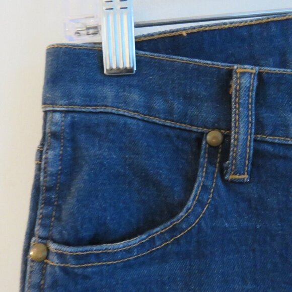 THE GREAT. The Low Rise Nerd Kick Flare Jeans in Trail Wash - Size 26 - Picture 4 of 12